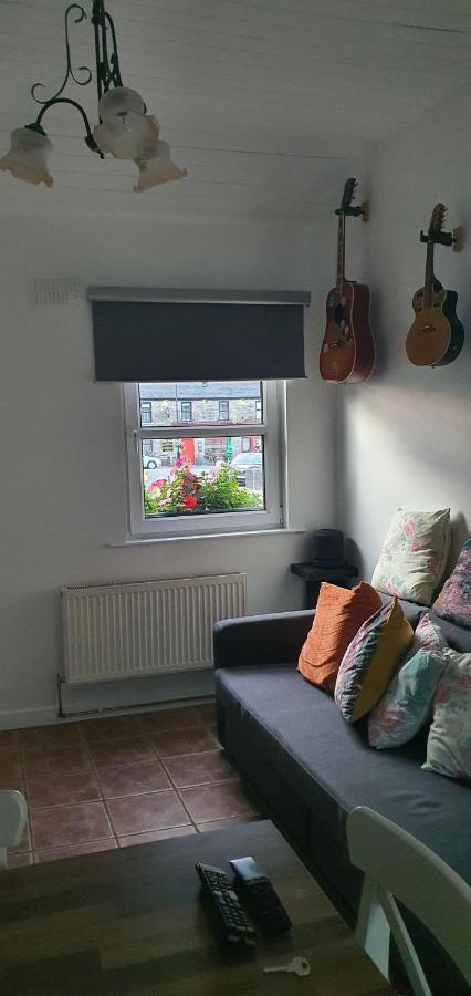 The Speak Easy Cottage Multyfarnham -Two Bedroom 外观 照片